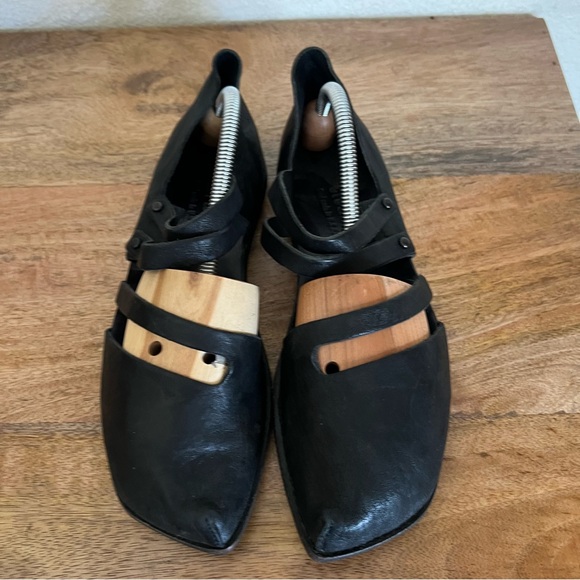 Cydwoq Intersect Women's Black Leather Shoes Size 38 - Picture 12 of 17